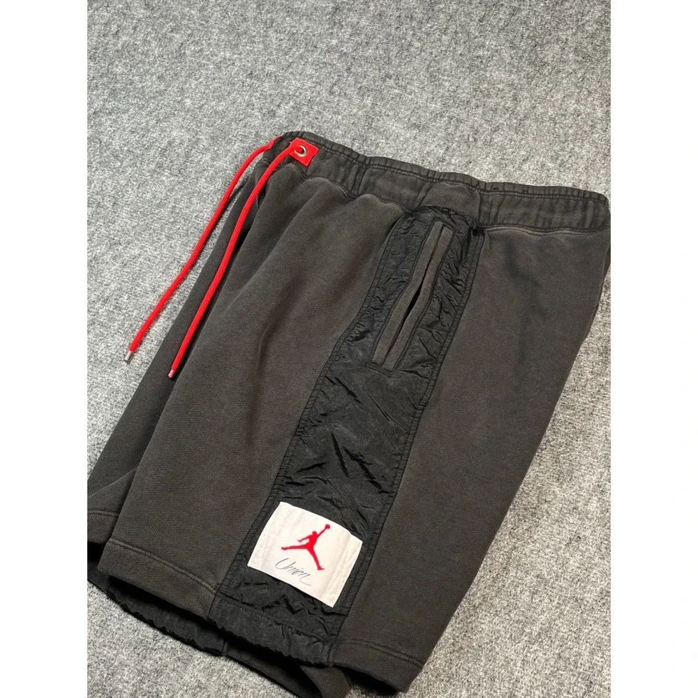 Jordan Union Shorts Mens‎ Small Black Red Jumpman Logo Drawstring Pockets